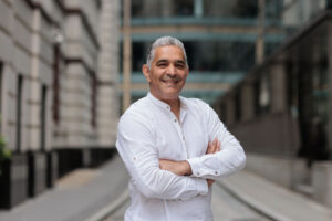 Mediahub’s Saj Nazir on Smart Glasses Reframing OOH